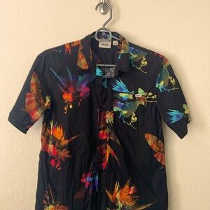 Vans short Sleeve Dress Shirt for Boys.